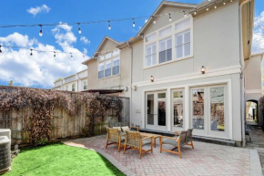Spacious & Intimate Townhome near TMC/NRG Stadium/Rice Village